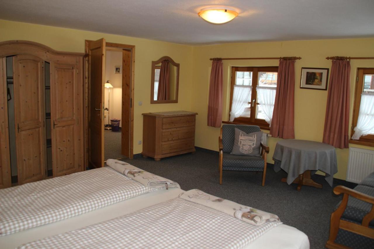 Haus & Heim Ferienwohnung Oberstdorf Bagian luar foto
