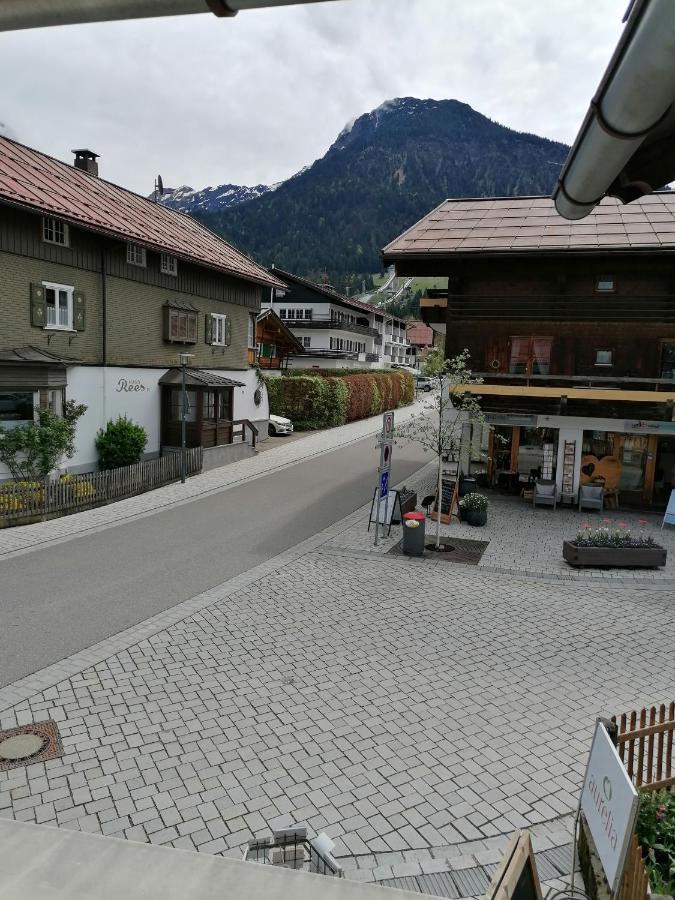 Haus & Heim Ferienwohnung Oberstdorf Bagian luar foto
