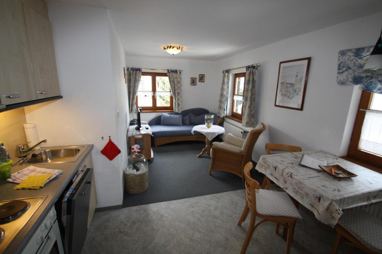 Haus & Heim Ferienwohnung Oberstdorf Bagian luar foto