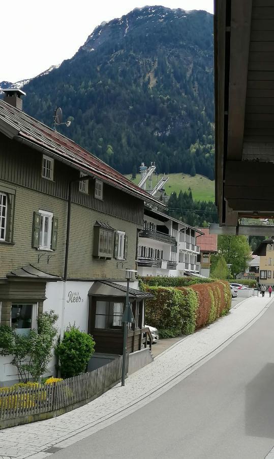 Haus & Heim Ferienwohnung Oberstdorf Bagian luar foto