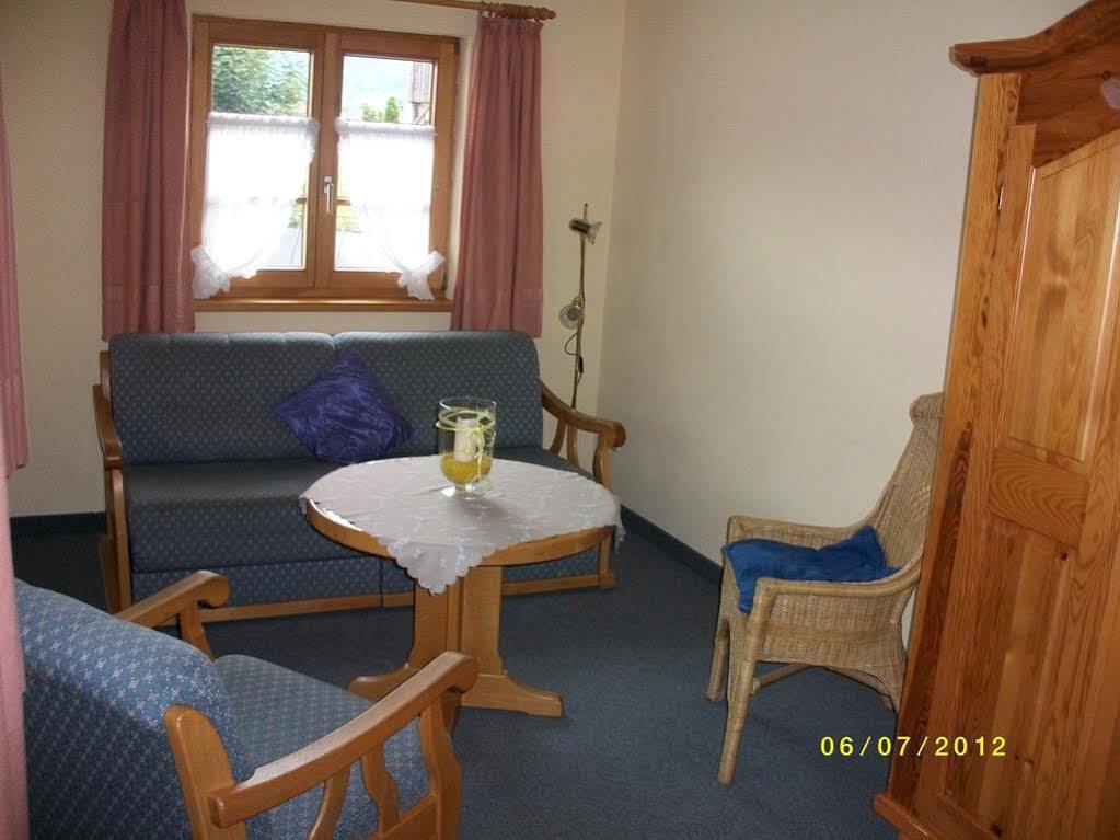 Haus & Heim Ferienwohnung Oberstdorf Bagian luar foto