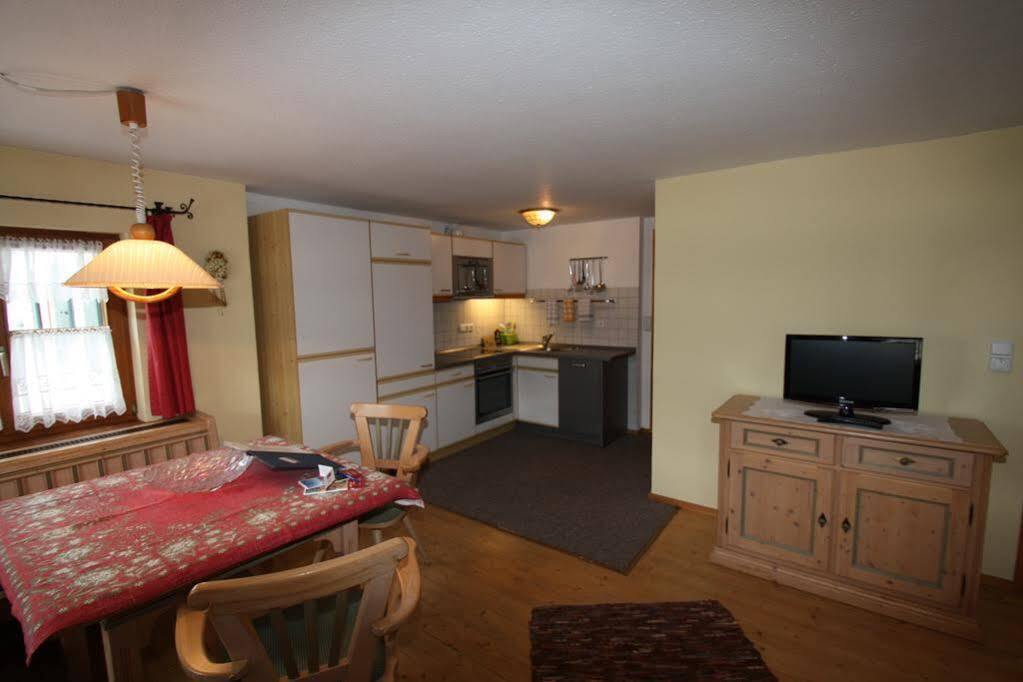 Haus & Heim Ferienwohnung Oberstdorf Bagian luar foto